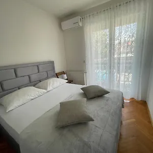 apartments-vip.splithotels.org/